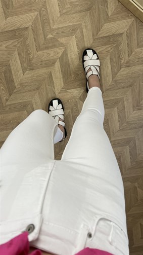 Beyaz Yüksek Bel Skinny Jean 