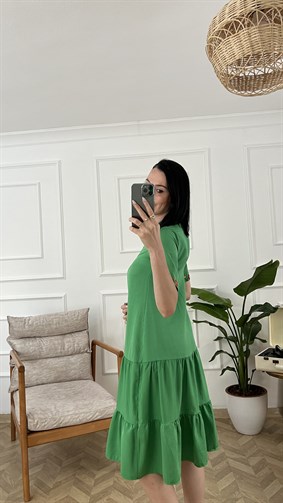 Yeşil Nakış Detaylı Elbise
